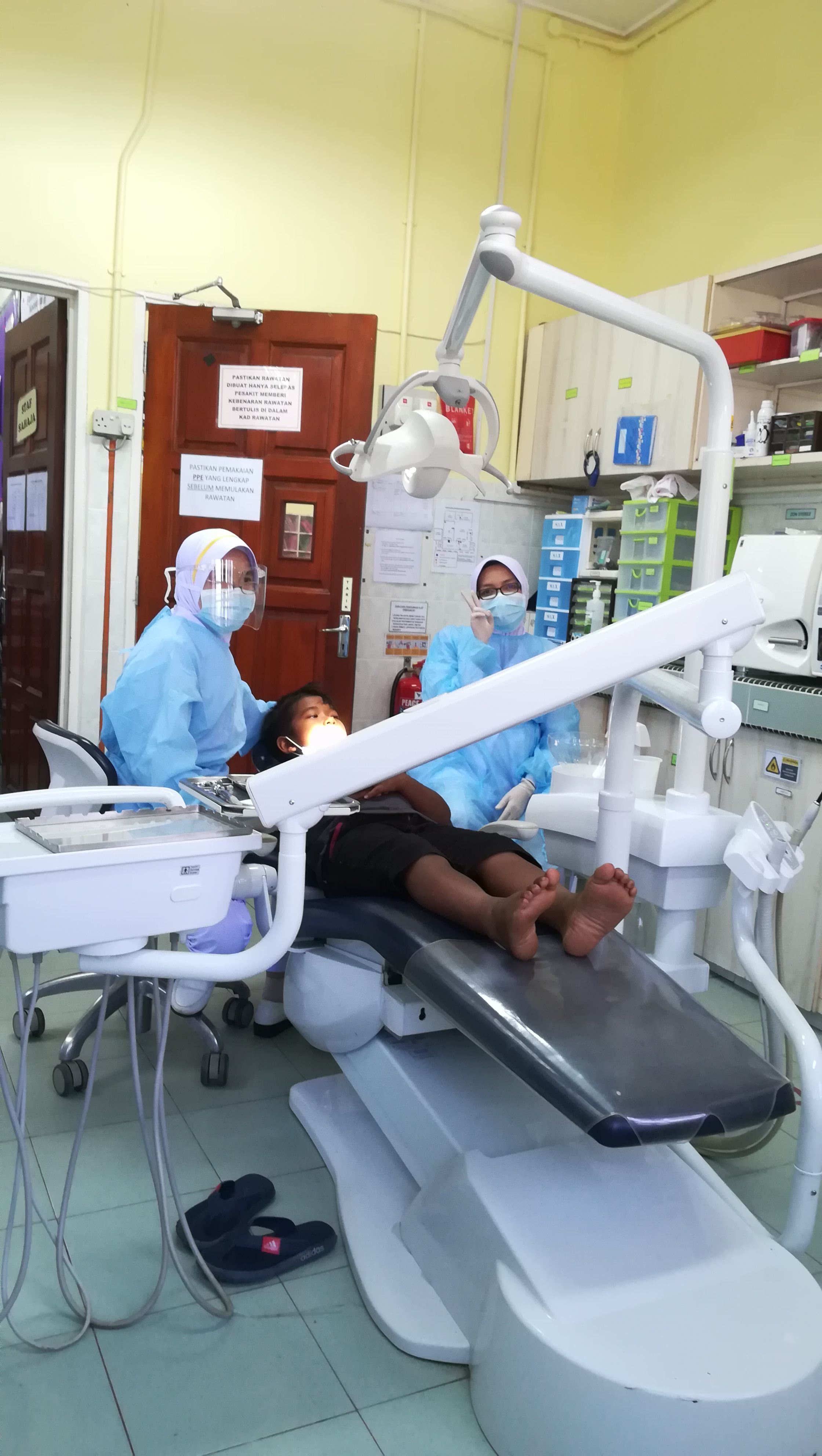 Klinik Pergigian Kuala Terengganu - Latar belakang klinik pergigian